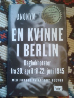 En kvinne i Berlin| edgeofaword