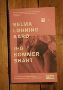 Jeg kommer snart av Selma Lønning Aarø | edgeofaword