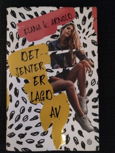 Det jenter er lagd av | edgeofaword